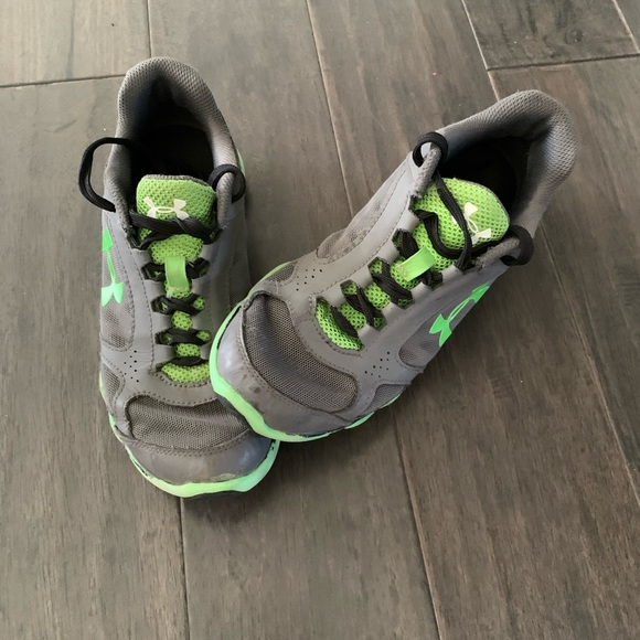 Youth runners - Picture 1 of 2